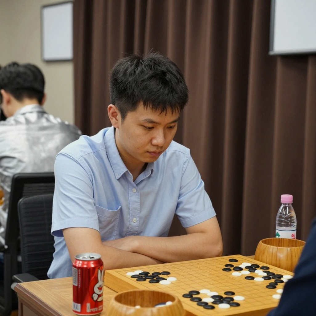 प्राग 2026, ChessBase Magazine #225 और वह कमरा जो कोई डाउनलोड अपने साथ नहीं लाता